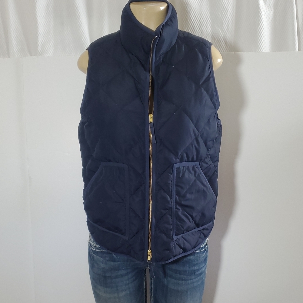 J.Crew Navy Vest with Gold Zipper Size M 60% Down Remainder Waterfowl Feathers